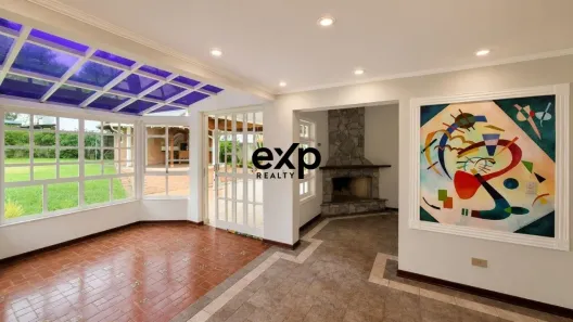 Casa de Condomínio com 4 Quartos à venda, 45m² no Marambaia, Vinhedo