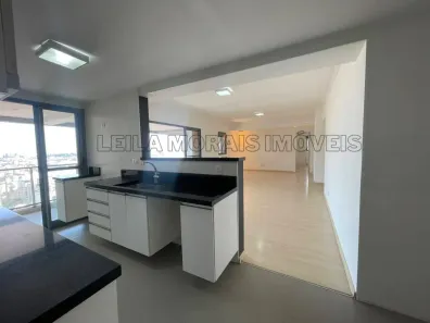 Apartamento com 3 Quartos para alugar, 134m² no Água Verde, Curitiba