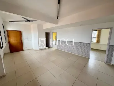 Sala Comercial à venda, 215m² no Boqueirão, Santos