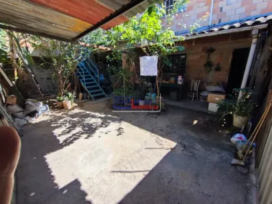 Casa com 4 Quartos à venda, 70m² no Ressaca, Contagem