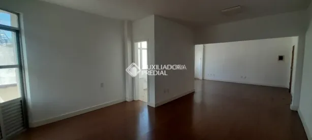 Sala Comercial para alugar, 42m² no Centro, Florianópolis