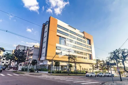 Apartamento com 2 Quartos para alugar, 79m² no Juvevê, Curitiba