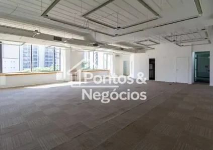 Imóvel Comercial para alugar, 374m² no Cidade Monções, São Paulo