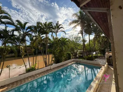 Fazenda/Sítio com 6 Quartos à venda, 300m² no Taquari Ponte, Leme