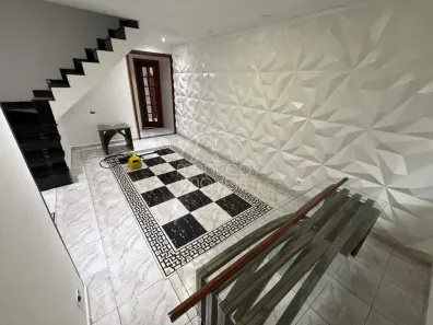 Sobrado com 2 Quartos para alugar, 59m² no Bom Retiro, Santos