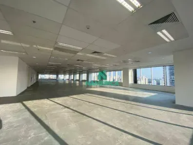 Sala Comercial para alugar, 883m² no Vila São Francisco (Zona Sul), São Paulo