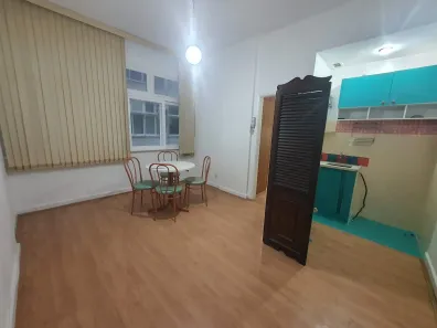 Apartamento com 1 Quarto para alugar, 29m² no Copacabana, Rio de Janeiro