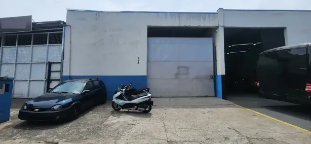 Galpão/Depósito/Armazém para alugar, 250m² no Jardim Jacinto, Jacareí