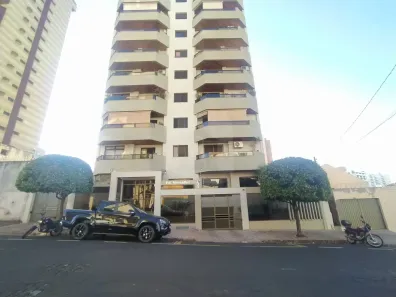 Apartamento com 4 Quartos à venda, 205m² no Martins, Uberlândia
