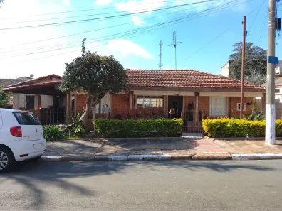 Casa com 3 Quartos à venda, 136m² no Vila Judite, Itapetininga