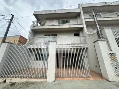 Sobrado com 3 Quartos à venda, 187m² no Uvaranas, Ponta Grossa
