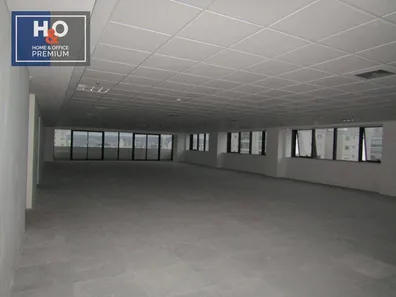 Sala Comercial para alugar, 322m² no Várzea da Barra Funda, São Paulo