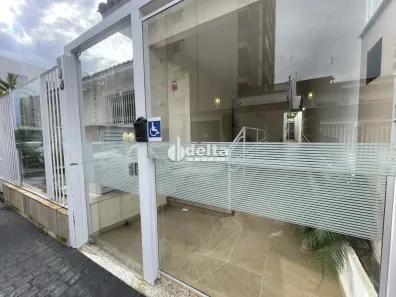 Ponto Comercial para alugar, 200m² no Osvaldo Rezende, Uberlândia