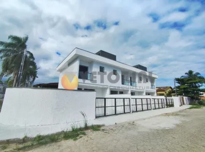 Casa de Condomínio com 2 Quartos à venda, 70m² no Estância Balneária Hawai, Caraguatatuba