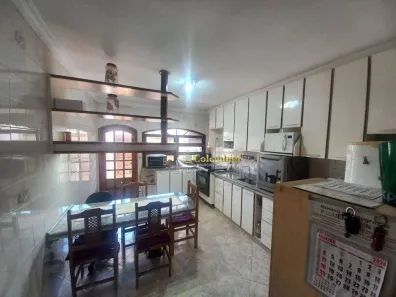 Sobrado com 4 Quartos à venda, 147m² no Parque Fongaro, São Paulo