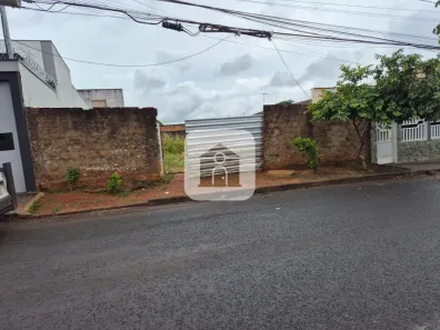 Lote/Terreno à venda, 360m² no Jardim Brasília, Uberlândia