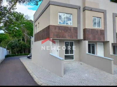 Sobrado com 2 Quartos à venda, 62m² no Santa Cândida, Curitiba