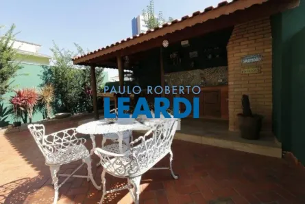 Casa com 3 Quartos à venda, 228m² no Vila Bastos, Santo André