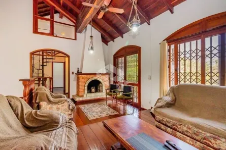 Casa com 4 Quartos à venda, 285m² no Vila Ipiranga, Porto Alegre