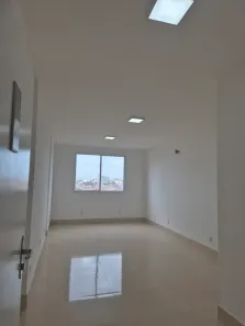 Prédio Residencial para alugar, 28m² no Areinha, São Luís