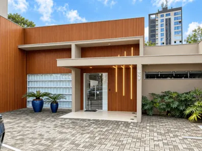 Imóvel Comercial à venda, 199m² no Atiradores, Joinville
