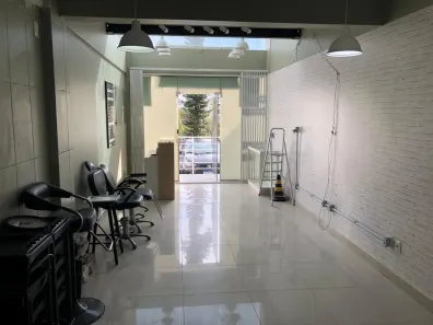 Ponto Comercial à venda, 54m² no Pantanal, Florianópolis