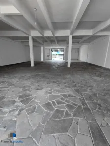 Ponto Comercial com 1 Quarto para alugar, 391m² no Azenha, Porto Alegre