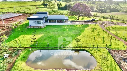 Fazenda/Sítio com 3 Quartos à venda, 20000m² no Setor Central, Petrolina de Goiás