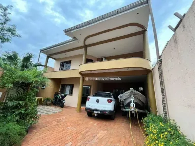 Sobrado com 5 Quartos à venda, 346m² no Parque São Paulo, Cascavel