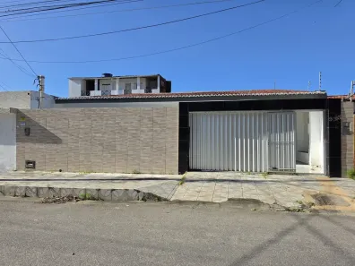 Casa com 3 Quartos à venda, 155m² no Ponta Negra, Natal