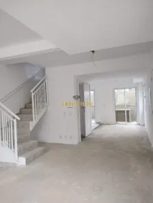 Sobrado com 3 Quartos à venda, 84m² no Jardim Carlos Cooper, Suzano