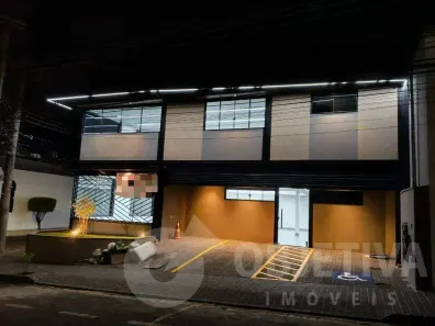 Ponto Comercial à venda, 382m² no Martins, Uberlândia
