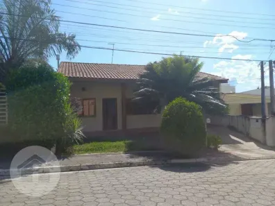 Casa de Condomínio com 2 Quartos à venda, 150m² no Jardim Maria Cândida, Caçapava