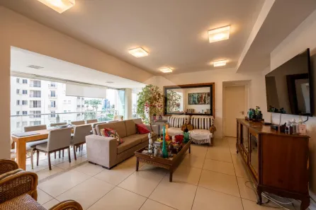 Apartamento com 3 Quartos à venda, 136m² no Cambuí, Campinas