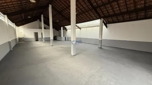 Galpão/Depósito/Armazém para alugar, 250m² no Jardim Vale do Sol, São José dos Campos