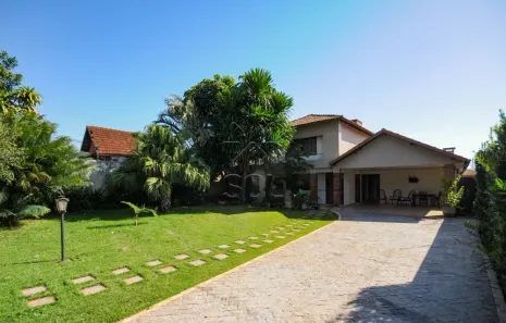 Casa com 4 Quartos à venda, 255m² no Ipê, Foz do Iguaçu