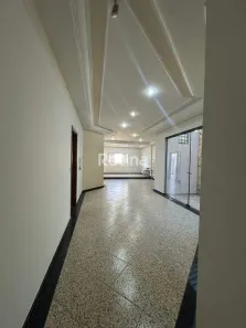 Casa com 3 Quartos à venda, 246m² no Vigilato Pereira, Uberlândia