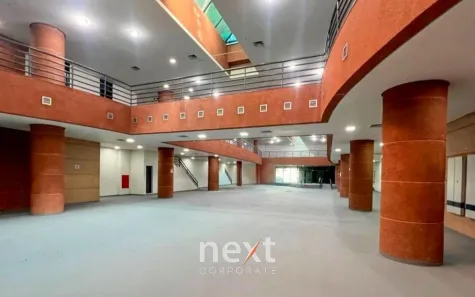 Prédio Comercial com 4 Quartos para alugar, 1600m² no Centro, Campinas