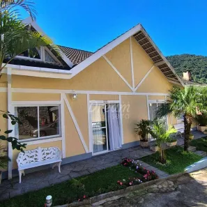 Casa de Condomínio com 3 Quartos à venda, 118m² no Granja Guarani, Teresópolis