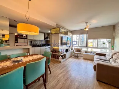 Apartamento com 2 Quartos à venda, 66m² no Petrópolis, Porto Alegre