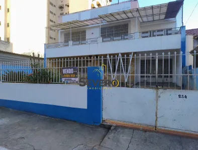 Casa com 5 Quartos à venda, 300m² no Centro, São Gonçalo