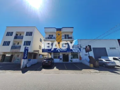 Apartamento com 2 Quartos para alugar, 50m² no Areias, São José