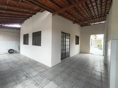 Casa com 4 Quartos para alugar, 100m² no Araçás, Vila Velha