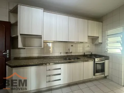 Apartamento com 3 Quartos para alugar, 110m² no Centro, Itajaí