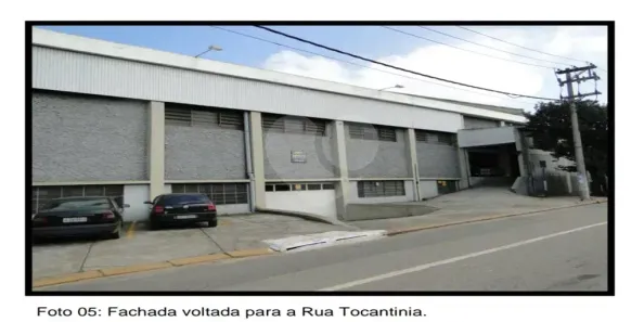 Galpão/Depósito/Armazém à venda, 2800m² no Vila Liviero, São Paulo