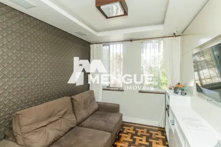 Apartamento com 2 Quartos para alugar, 50m² no Passo da Areia, Porto Alegre