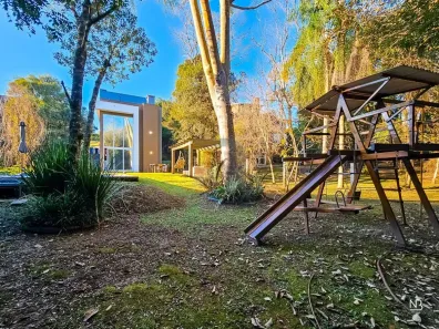 Casa com 4 Quartos à venda, 265m² no Condomínio Campestre Paragem dos Verdes Campos (Barro Vermelho), Gravataí