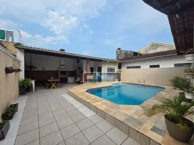 Casa com 3 Quartos à venda, 145m² no Caiçara, Praia Grande