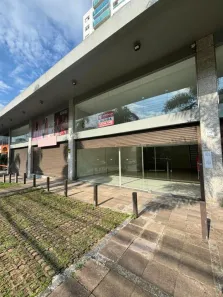 Ponto Comercial para alugar, 300m² no Pio X, Caxias do Sul