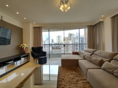 Apartamento com 3 Quartos para alugar, 152m² no Centro, Balneário Camboriú